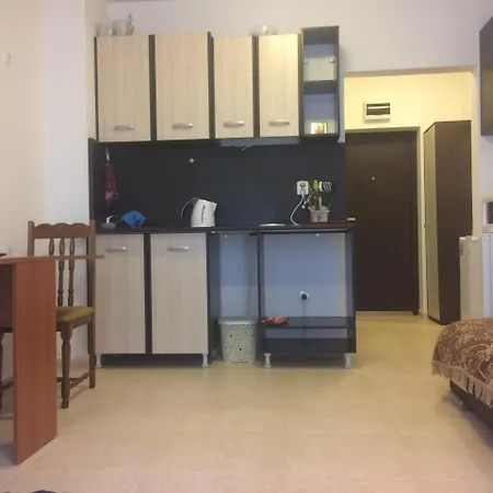 Улица Болгария, Дом 11 Appartement Pomorie